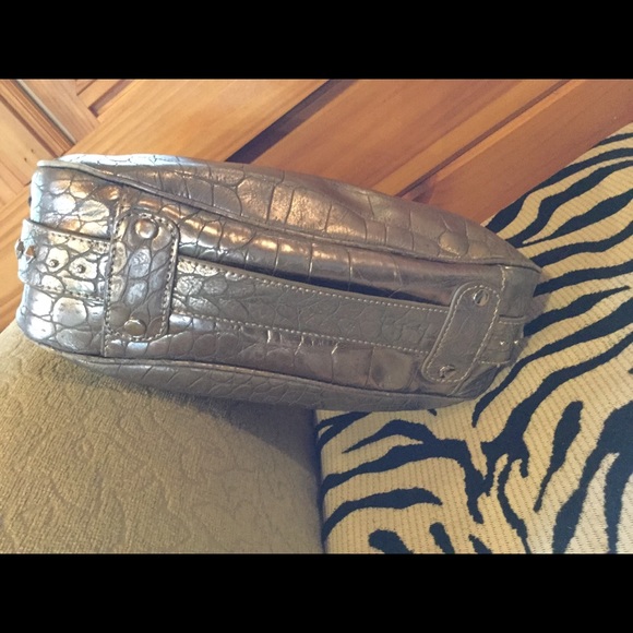 Donald Pliner silver hobo bag - Picture 2 of 8